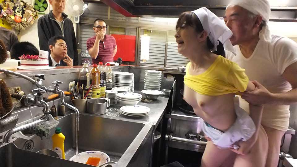 Mimi Asuka fucked in a restaurant in public